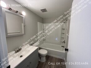 5674 Ironwood Ct in Columbus, OH - Building Photo - Building Photo