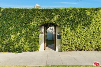 5995 Saturn St in Los Angeles, CA - Building Photo - Building Photo