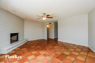 1416 N 61st St in Mesa, AZ - Foto de edificio - Building Photo