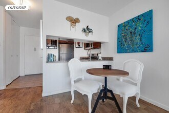 45 E 25th St in New York, NY - Building Photo - Building Photo