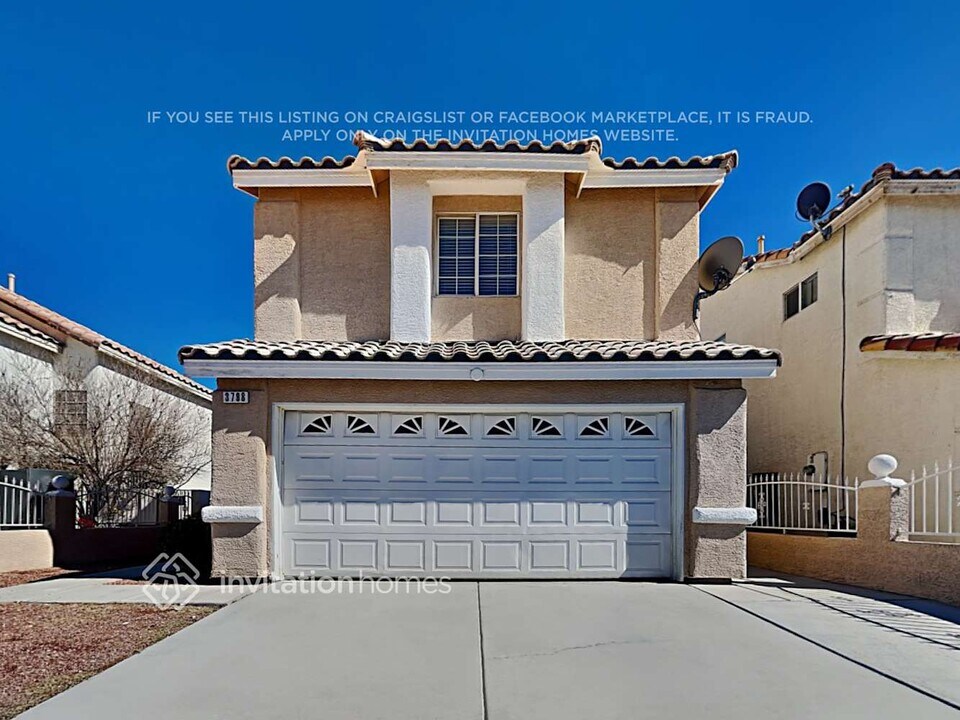 3798 Gulliver St in Las Vegas, NV - Building Photo
