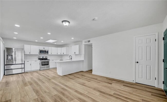 6520 Evergreen Ave in Las Vegas, NV - Building Photo - Building Photo