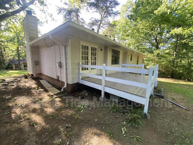 1133 3rd Plaza in Pleasant Grove, AL - Foto de edificio - Building Photo