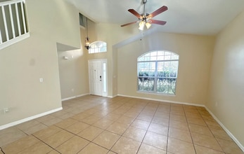 7709 Duckhorn Ct in Orlando, FL - Building Photo - Building Photo