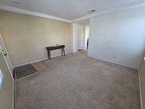 165 Canyon Creek Way in Oceanside, CA - Building Photo - Building Photo