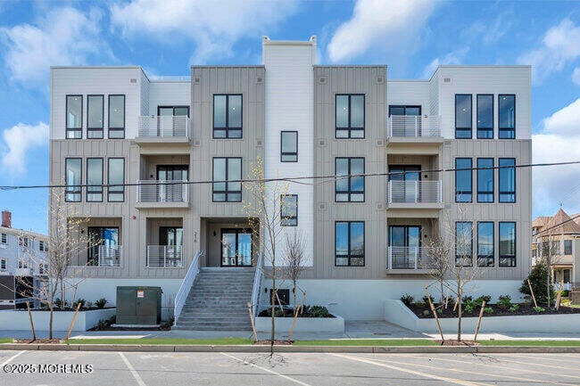 property at 218 3rd Ave