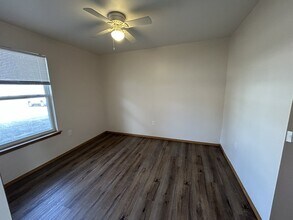 1635 Neptune St in Fayetteville, AR - Building Photo - Building Photo