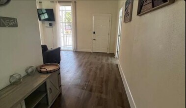 1523 21st St in Galveston, TX - Foto de edificio - Building Photo