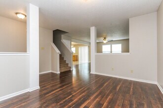 5692 N Jefferson Dr in McCordsville, IN - Building Photo - Building Photo