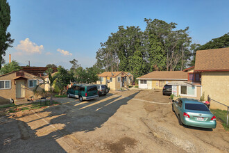 3844 E 9th St in Pomona, CA - Building Photo - Building Photo