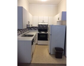 67 Illinois St-Unit -109 in Worcester, MA - Foto de edificio - Building Photo