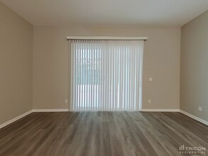 12131 Rouen Cove Dr in Jacksonville, FL - Building Photo - Building Photo