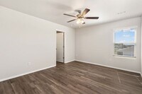 2703A N Sidney St photo'