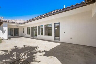 80422 Platinum Wy in La Quinta, CA - Building Photo - Building Photo