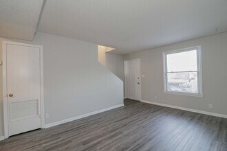 809-B Golfview Pl in Clarksville, TN - Building Photo - Building Photo