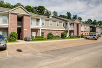 Autumn Run in Millersburg, OH - Building Photo - Building Photo