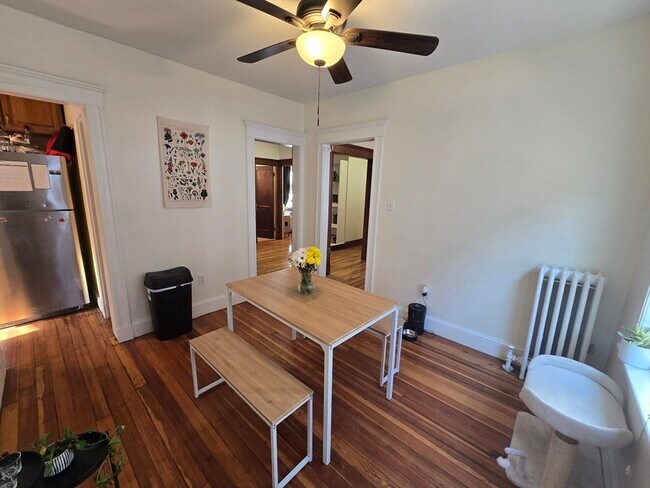 38 Hillside St, Unit 1 in Boston, MA - Building Photo - Building Photo