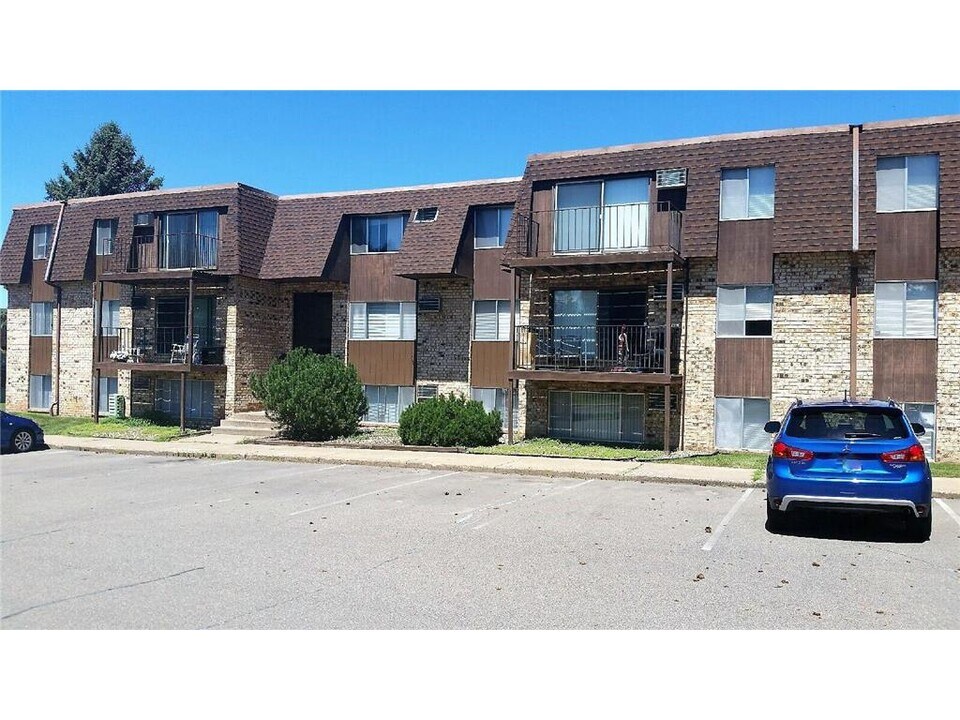 417 S Wasson Ln in River Falls, WI - Building Photo