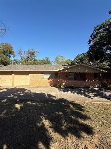 7013 Meadowbrook Dr in Fort Worth, TX - Building Photo - Building Photo