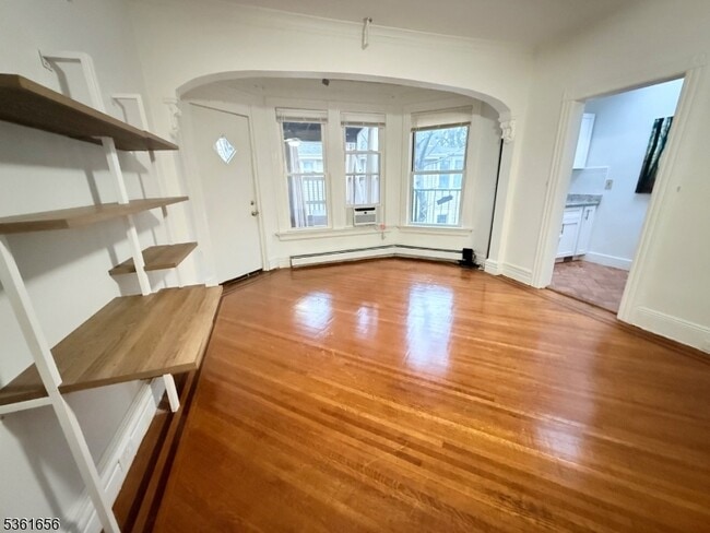 136 Lincoln St in Montclair, NJ - Building Photo - Building Photo