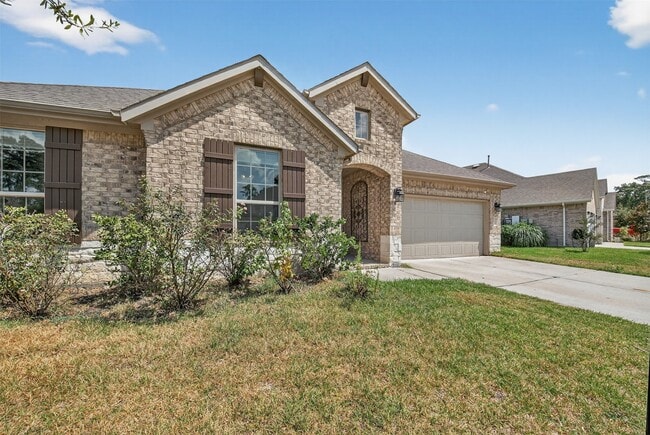 property at 18102 Humber River Ln