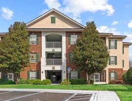 785 Oakleaf Plantation Pkwy in Orange Park, FL - Building Photo