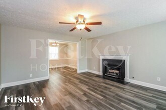 855 Riverstone Ln in Woodstock, GA - Building Photo - Building Photo