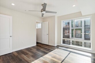 1330 N 15th St-Unit -B2 in Philadelphia, PA - Building Photo - Building Photo