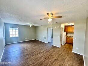 7718 FL-22 in Panama City, FL - Building Photo - Building Photo