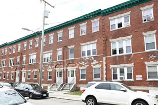 82 Bragdon St in Boston, MA - Building Photo