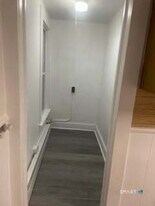 79 Chestnut St in Winchester, CT - Building Photo