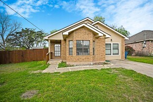 772 Vista Pkwy in New Braunfels, TX - Building Photo