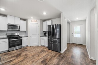 274 Sparrowhawk in San Antonio, TX - Building Photo - Building Photo