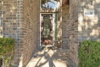 8408 Big Timber Dr in Austin, TX - Building Photo - Building Photo