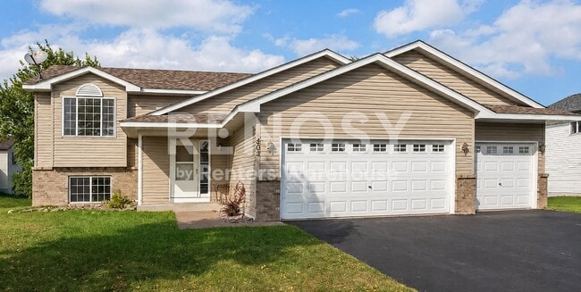 property at 502 Horseshoe Ln