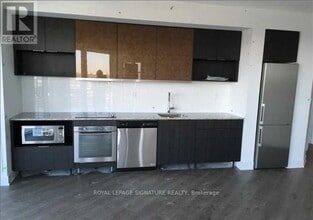 99 The Donway W in Toronto, ON - Building Photo - Building Photo