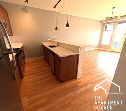 2740 N Spaulding Ave in Chicago, IL - Building Photo - Building Photo