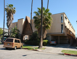 822 N Mariposa Ave Apartments