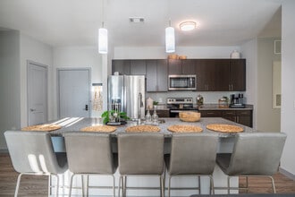 Bixby Kennesaw in Kennesaw, GA - Foto de edificio - Interior Photo