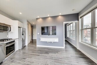 1350 Maryland Ave NE, Unit 205 in Washington, DC - Building Photo - Building Photo