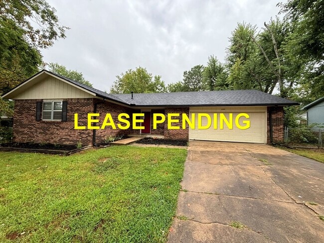 property at 3203 Cherokee Dr