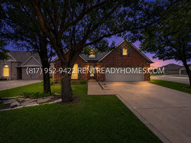 property at 4901 Lakeside Dr
