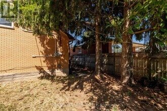 301 Franklin St N in Kitchener, ON - Building Photo - Building Photo