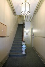 1011 N Charles St in Baltimore, MD - Building Photo - Building Photo