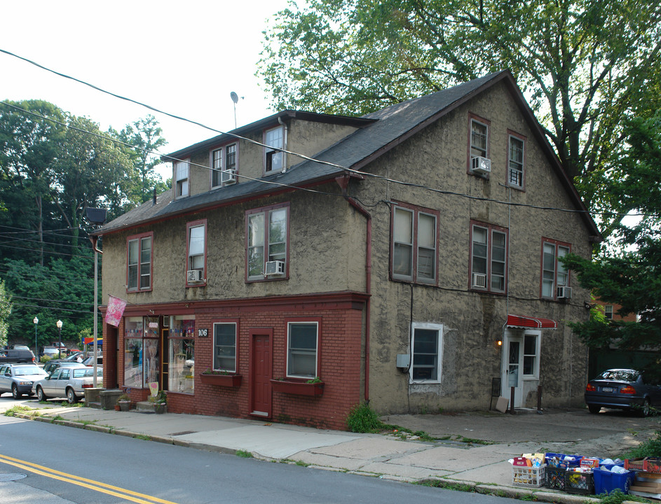 106 Pocantico St in Tarrytown, NY - Building Photo