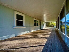 826 Newfound Harbor Dr in Merritt Island, FL - Building Photo - Building Photo