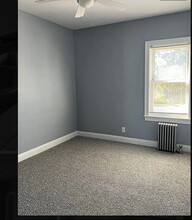 51 Island Ave, Unit Island in Rumford, RI - Building Photo - Building Photo
