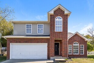 106 Rushing Water Ct in Hendersonville, TN - Building Photo