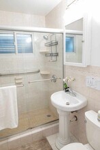 2929 Airport Blvd in Key West, FL - Building Photo - Building Photo