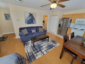 3223 Whitman Way in Tallahassee, FL - Building Photo - Building Photo